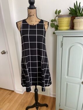 Candie's Black Dress with White Windowpane Grid